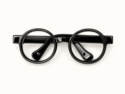 Black glasses